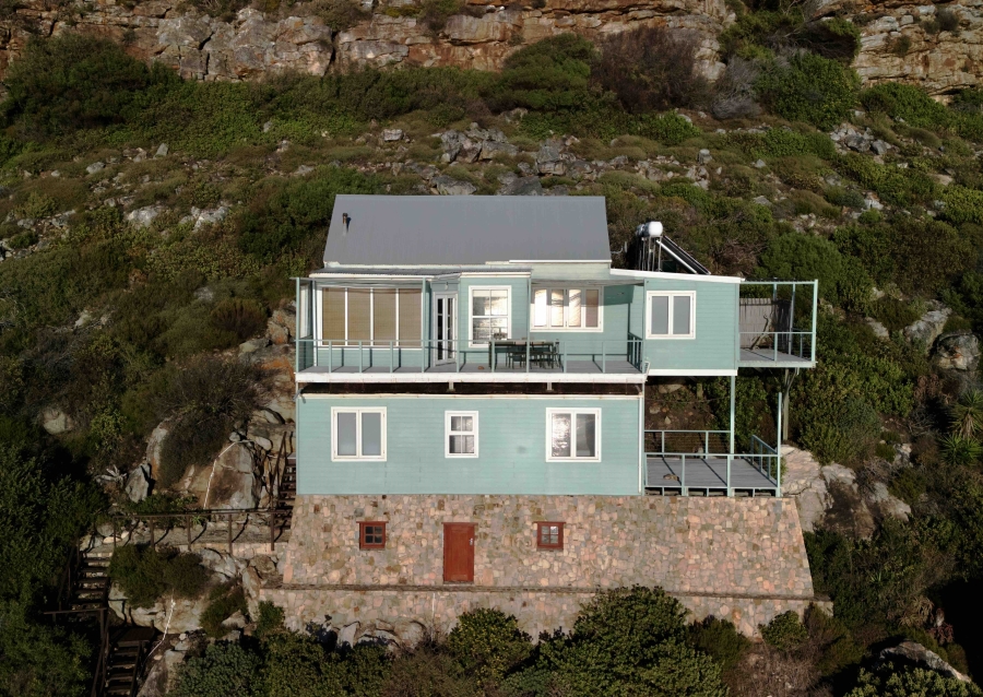 3 Bedroom Property for Sale in Cairnside Western Cape